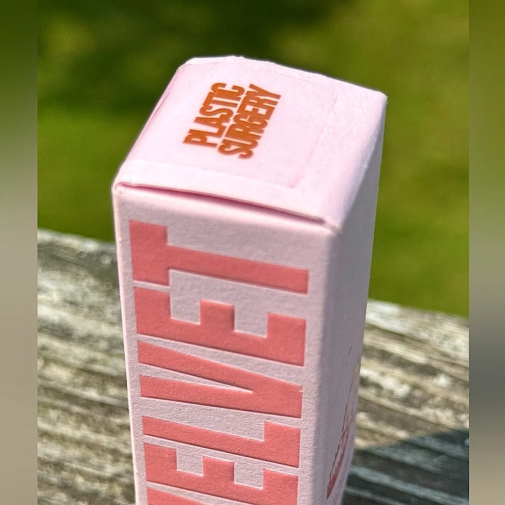 💄 NIB New Jeffree Star Velvet Trap Plastic Surgery Lipstick
